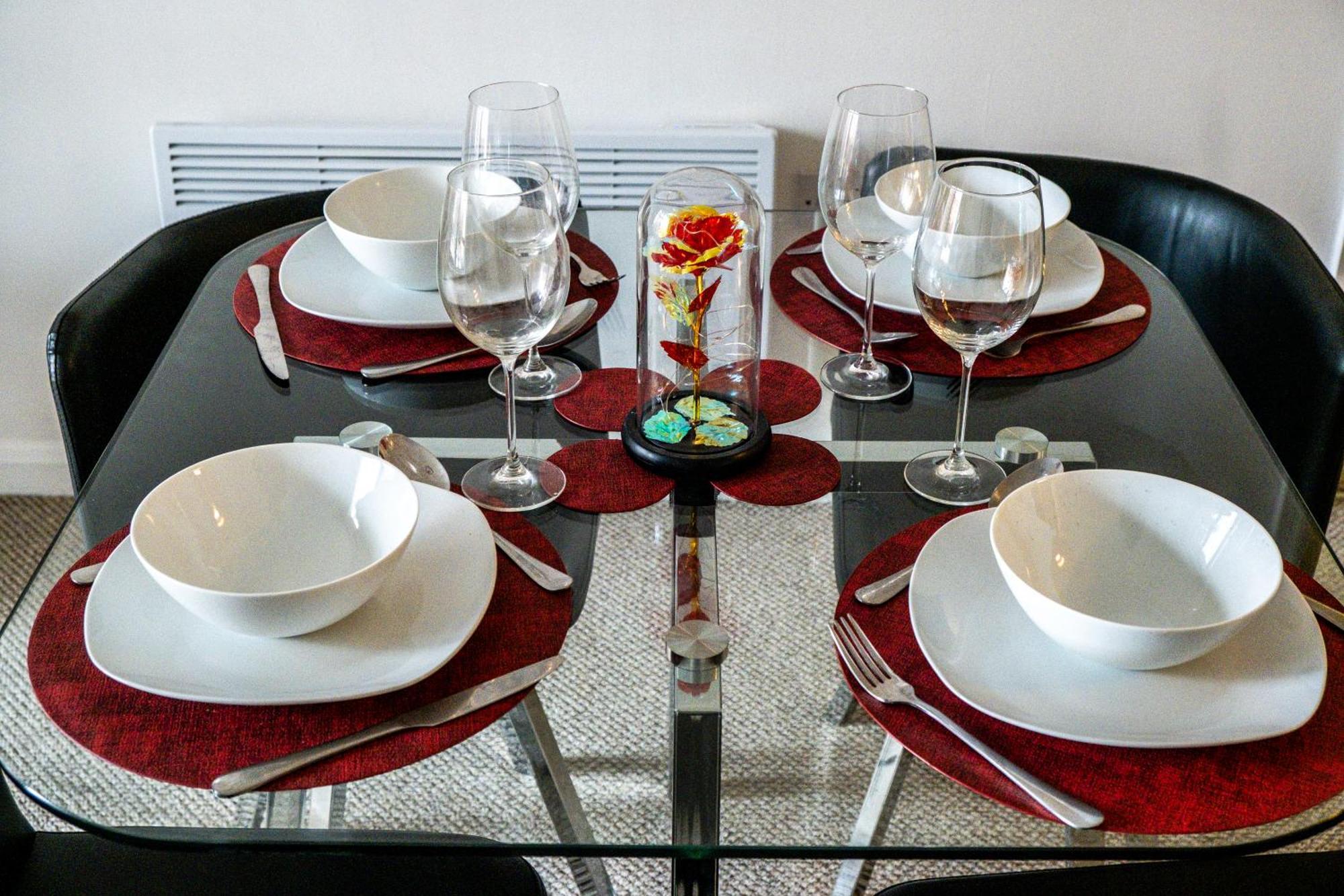 Central Suite Near Mailbox, King Bed, Ping Pong, Netflix, Sleeps 4 Birmingham Ngoại thất bức ảnh