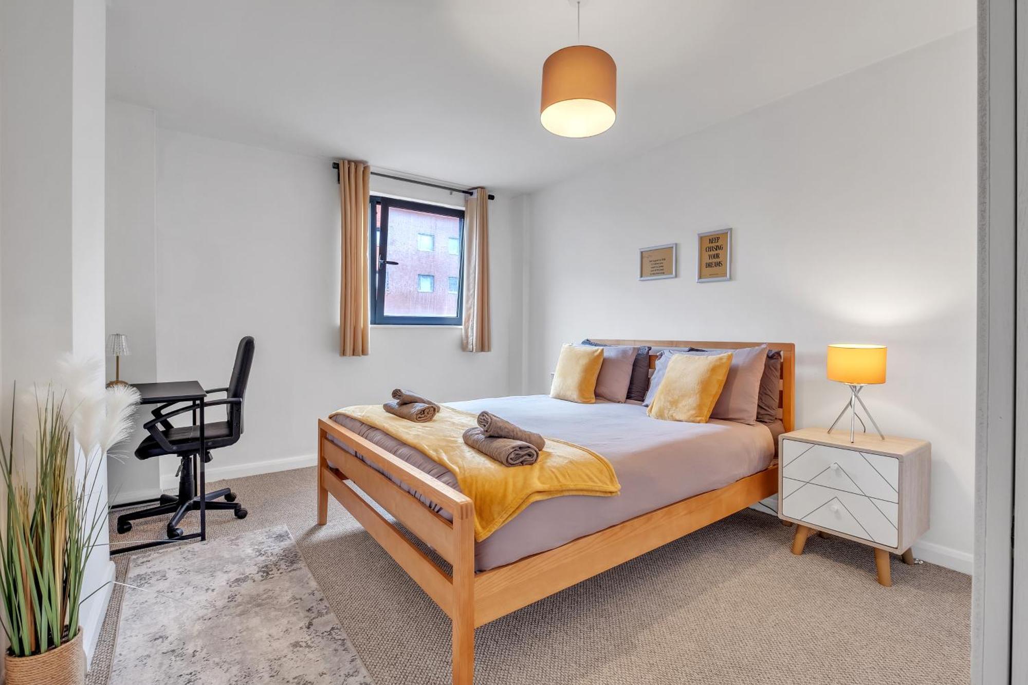 Central Suite Near Mailbox, King Bed, Ping Pong, Netflix, Sleeps 4 Birmingham Ngoại thất bức ảnh